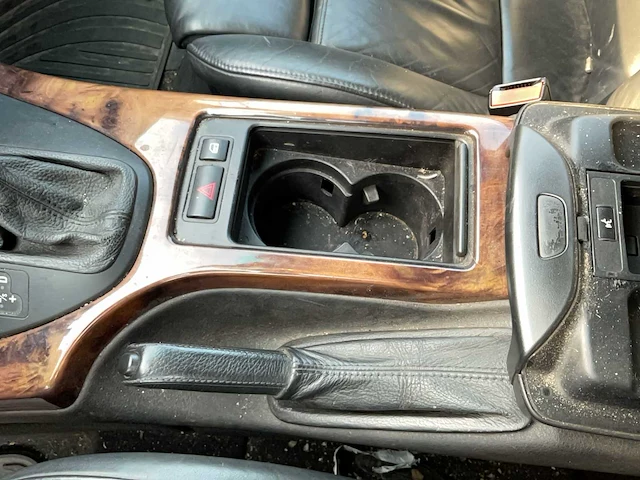 Bmw - 2003 - personenauto - afbeelding 14 van  25