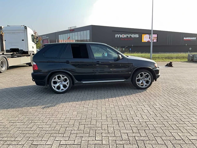Bmw - 2003 - personenauto - afbeelding 20 van  25