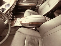 Bmw - 2004 - 735i - personenauto - afbeelding 15 van  33
