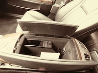 Bmw - 2004 - 735i - personenauto - afbeelding 16 van  33