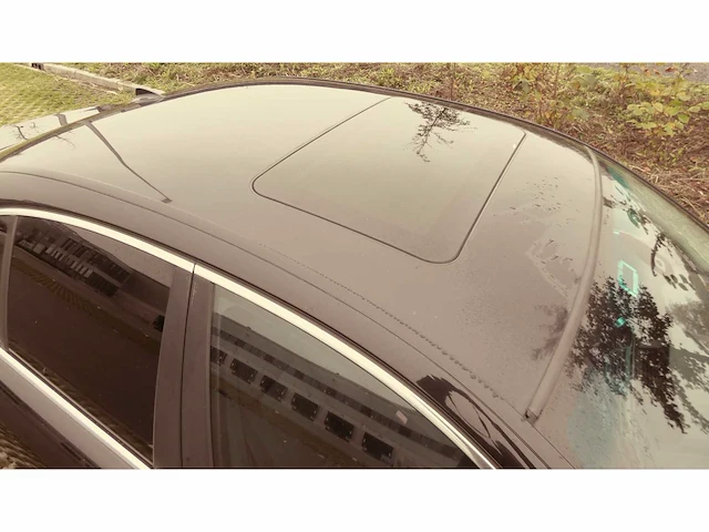 Bmw - 2004 - 735i - personenauto - afbeelding 25 van  33