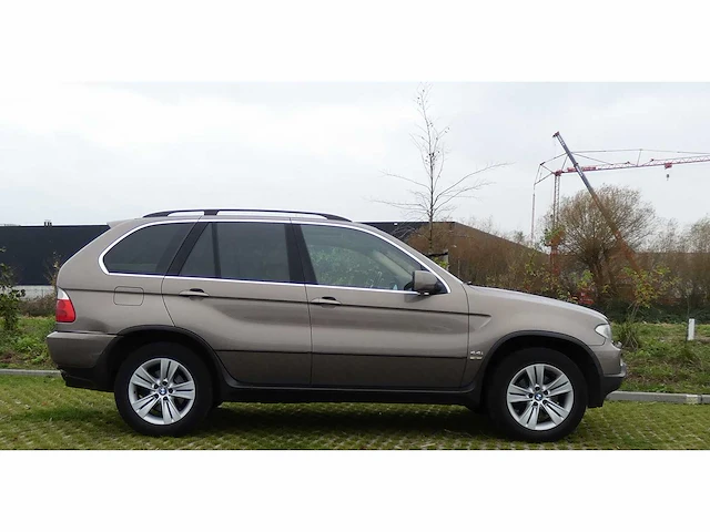 Bmw - 2004 - x5 - 4.4i high executive - personenauto - afbeelding 12 van  51