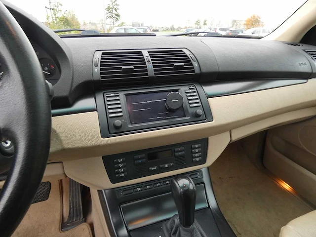 Bmw - 2004 - x5 - 4.4i high executive - personenauto - afbeelding 26 van  51