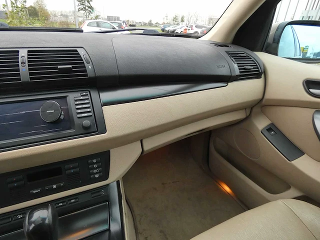 Bmw - 2004 - x5 - 4.4i high executive - personenauto - afbeelding 27 van  51