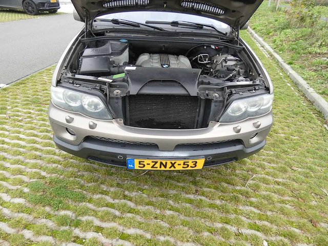Bmw - 2004 - x5 - 4.4i high executive - personenauto - afbeelding 37 van  51