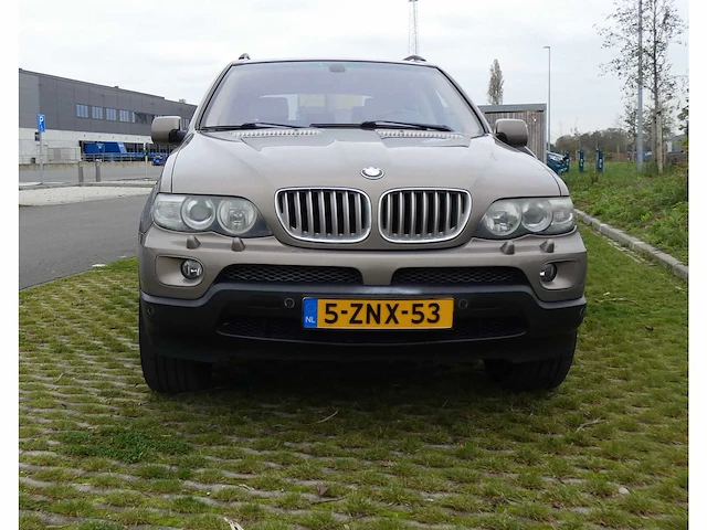 Bmw - 2004 - x5 - 4.4i high executive - personenauto - afbeelding 34 van  51