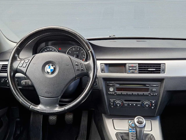 Bmw - 2005 - 3-serie - 318i dynamic exec. - 99-rz-pj - afbeelding 5 van  26