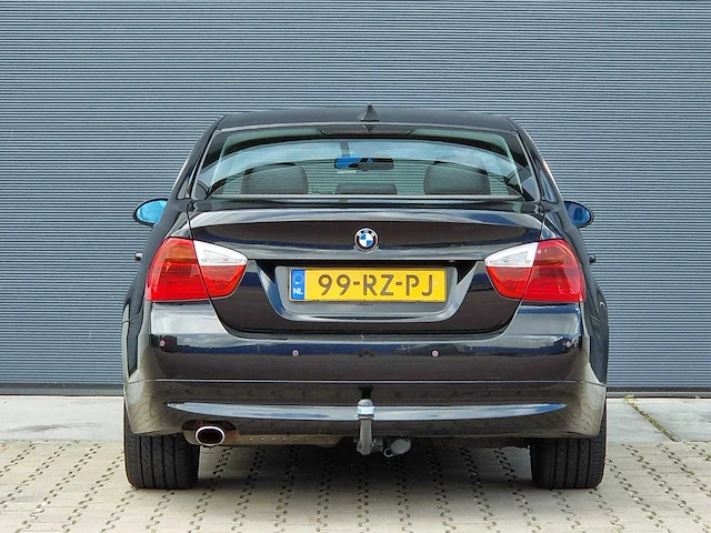 Bmw - 2005 - 3-serie - 318i dynamic exec. - 99-rz-pj - afbeelding 23 van  26