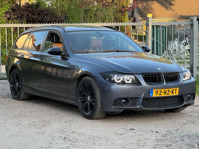 Bmw - 2005 - 3-serie touring - 320d dynamic exec. - 92-rz-kt - afbeelding 9 van  16
