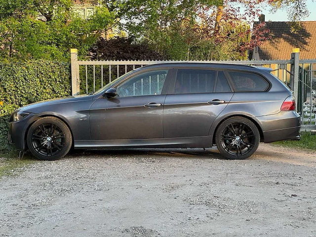 Bmw - 2005 - 3-serie touring - 320d dynamic exec. - 92-rz-kt - afbeelding 13 van  16