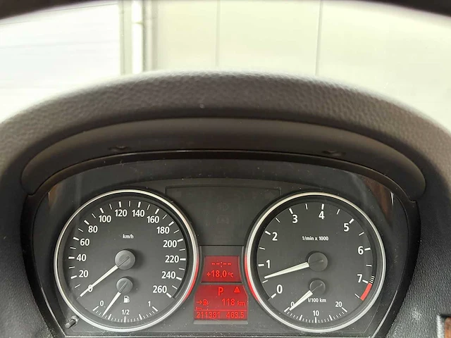 Bmw - 2006 - 3-serie touring - 325i dynamic exec. - 74-sg-gl - afbeelding 2 van  17