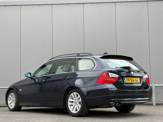 Bmw - 2006 - 3-serie touring - 325i dynamic exec. - 74-sg-gl - afbeelding 14 van  17