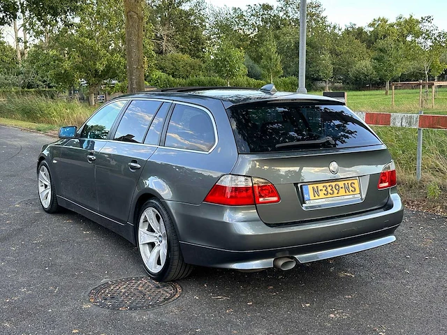 Bmw - 2006 - 5-serie touring - 520d - n-339-ns - afbeelding 2 van  18