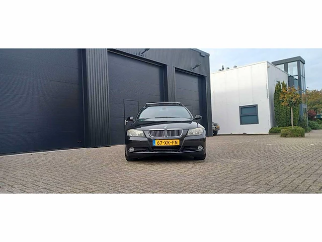 Bmw - 2007 - 3-serie touring - 318d business line - 67-xk-fn - afbeelding 4 van  11