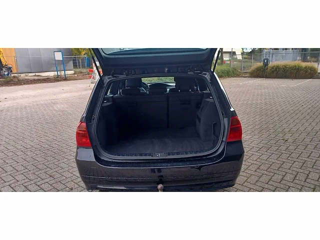 Bmw - 2007 - 3-serie touring - 318d business line - 67-xk-fn - afbeelding 8 van  11