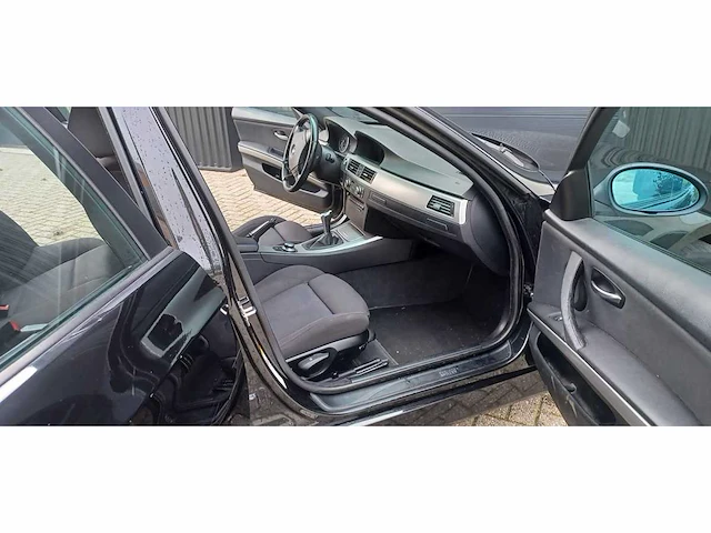 Bmw - 2007 - 3-serie touring - 318d business line - 67-xk-fn - afbeelding 10 van  11