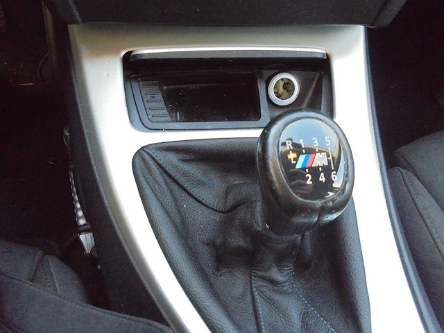 Bmw - 2008 - 3-serie touring - 318i business line - 42-gph-1 - afbeelding 15 van  15