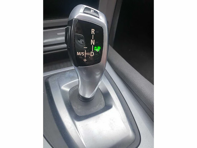 Bmw - 2008 - 5-serie - 520d corp. l. bns l. - 55-gzs-1 - afbeelding 8 van  29