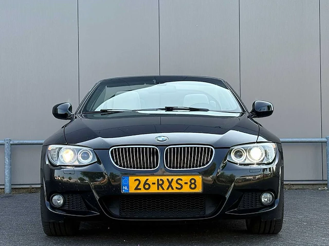 Bmw - 2011 - 3-serie cabrio - 325i sport edition - 26-rxs-8 - afbeelding 17 van  23