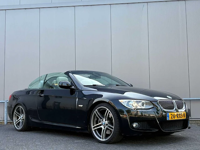 Bmw - 2011 - 3-serie cabrio - 325i sport edition - 26-rxs-8 - afbeelding 18 van  23