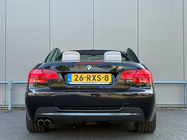 Bmw - 2011 - 3-serie cabrio - 325i sport edition - 26-rxs-8 - afbeelding 22 van  23