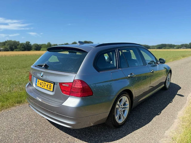 Bmw - 2011 - 3-serie touring - 318i bns l. m sport - t-407-kb - afbeelding 9 van  13