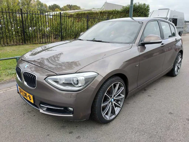 Bmw - 2012 - 1-serie - 114i upgrade edition - 17-zjk-8 - afbeelding 1 van  22