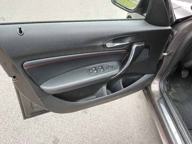 Bmw - 2012 - 1-serie - 114i upgrade edition - 17-zjk-8 - afbeelding 10 van  22