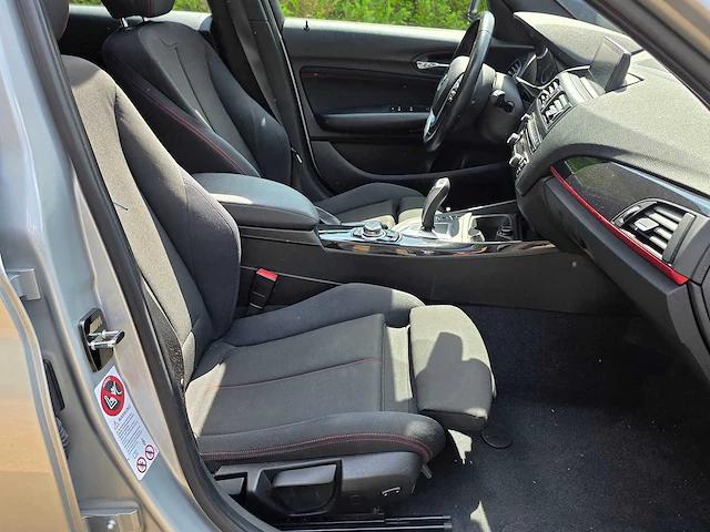 Bmw - 2012 - 1-serie - 118i business+ - 6-tzz-39 - afbeelding 7 van  18