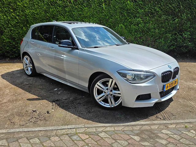 Bmw - 2012 - 1-serie - 118i business+ - 6-tzz-39 - afbeelding 13 van  18