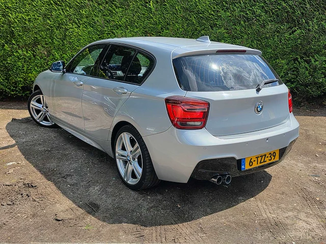 Bmw - 2012 - 1-serie - 118i business+ - 6-tzz-39 - afbeelding 15 van  18
