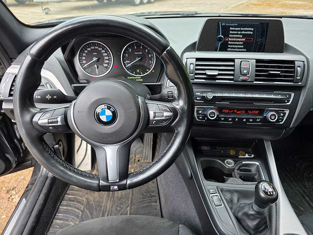 Bmw - 2014 - 1-serie - 116i executive - 8-tsn-12 - afbeelding 4 van  19