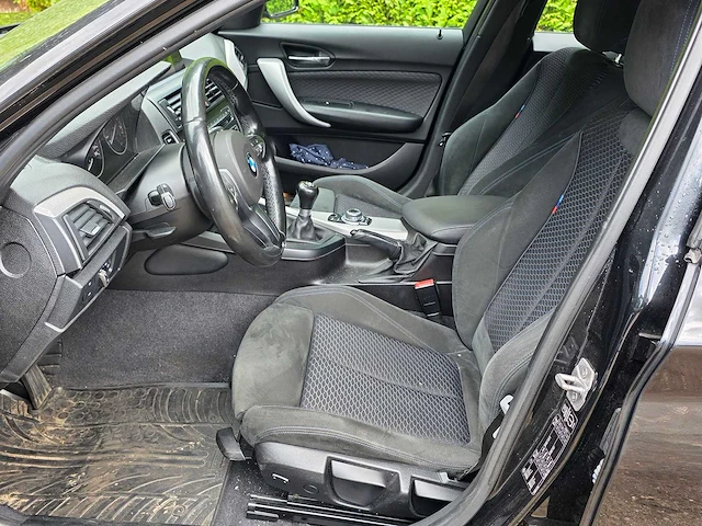 Bmw - 2014 - 1-serie - 116i executive - 8-tsn-12 - afbeelding 19 van  19