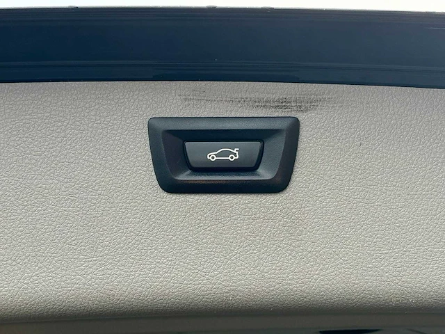 Bmw - 2014 - 3-serie touring - 316i lim. m sp. high - personenauto - afbeelding 7 van  38