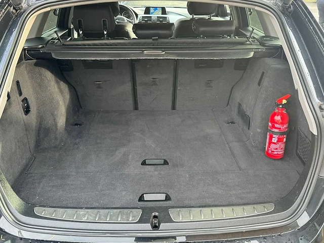 Bmw - 2014 - 3-serie touring - 316i lim. m sp. high - personenauto - afbeelding 11 van  38