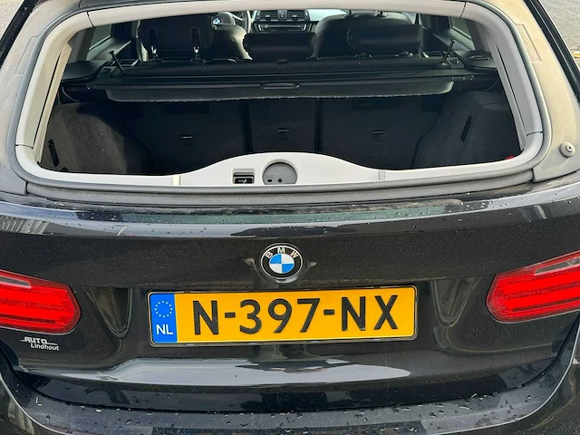 Bmw - 2014 - 3-serie touring - 316i lim. m sp. high - personenauto - afbeelding 13 van  38