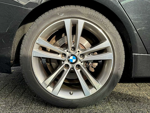 Bmw - 2014 - 3-serie touring - 316i lim. m sp. high - personenauto - afbeelding 30 van  38