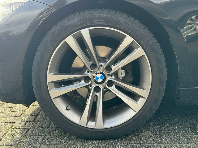 Bmw - 2014 - 3-serie touring - 316i lim. m sp. high - personenauto - afbeelding 32 van  38