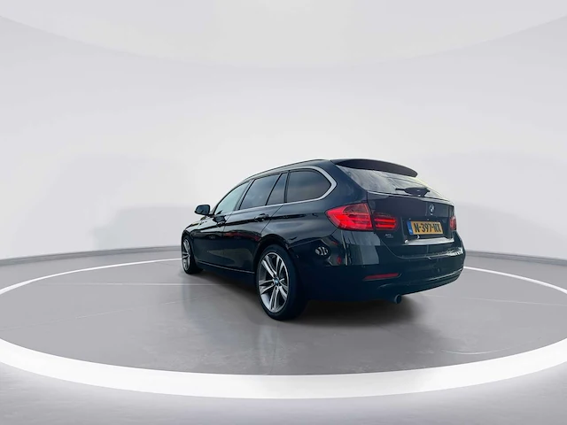 Bmw - 2014 - 3-serie touring - 316i lim. m sp. high - personenauto - afbeelding 23 van  38