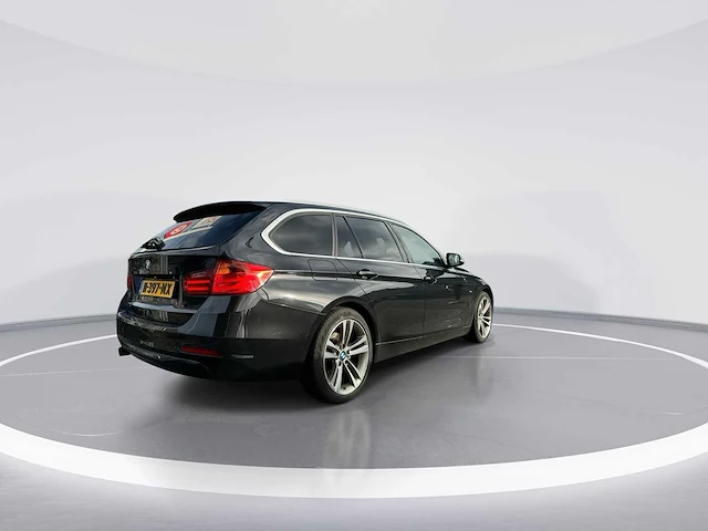 Bmw - 2014 - 3-serie touring - 316i lim. m sp. high - personenauto - afbeelding 34 van  38