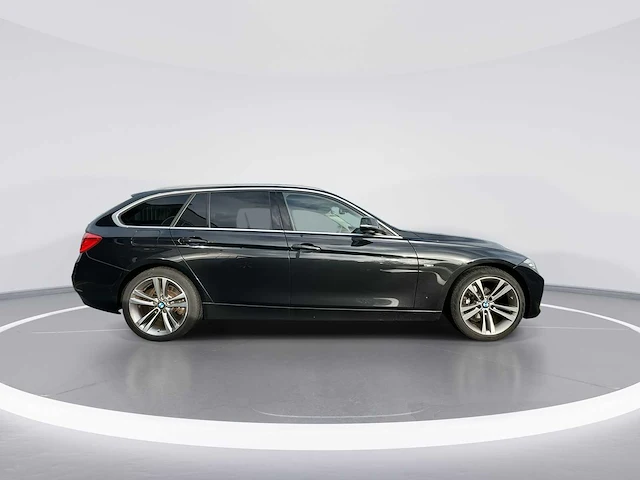 Bmw - 2014 - 3-serie touring - 316i lim. m sp. high - personenauto - afbeelding 35 van  38