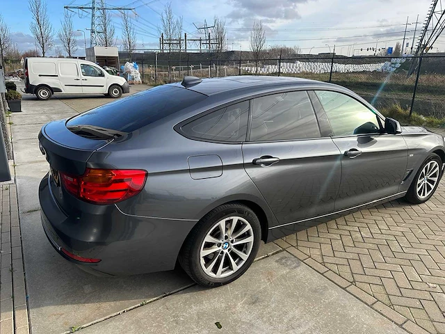 Bmw - 2015 - 3-serie gran turismo - 320i high executive - personenauto - afbeelding 7 van  12