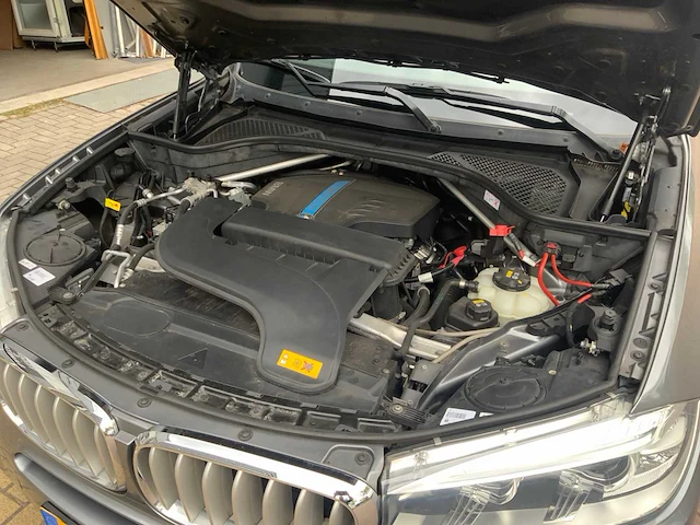 Bmw - 2016 - x5 - xdrive40e high exec. - personenauto - afbeelding 46 van  55