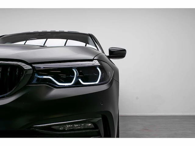 Bmw - 2019 - 5-serie - 540i xd high exe - n-257-gk - afbeelding 27 van  29