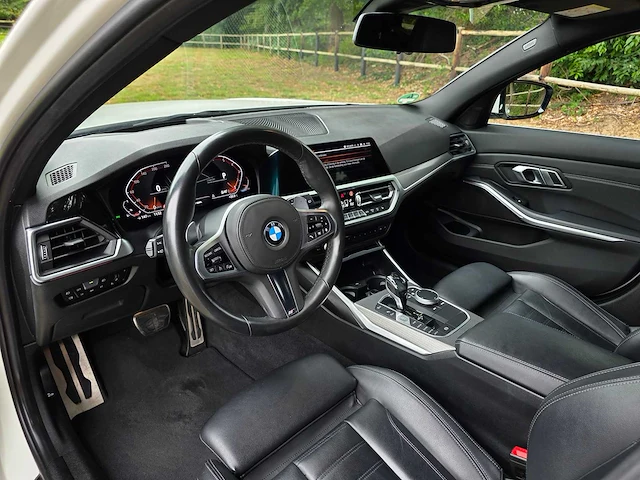 Bmw - 2020 - 3-serie - 320i high executive - k-543-dz - afbeelding 10 van  31