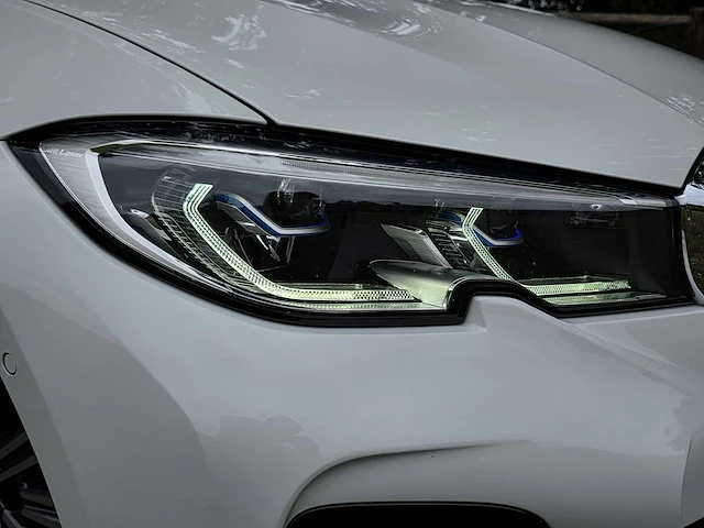 Bmw - 2020 - 3-serie - 320i high executive - k-543-dz - afbeelding 27 van  31