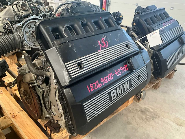Bmw - 206s4 - car engine - afbeelding 2 van  5