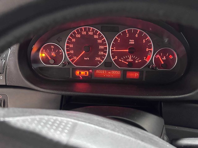 Bmw - 3-serie - 316i edition automaat 61-ph-gr - afbeelding 2 van  20