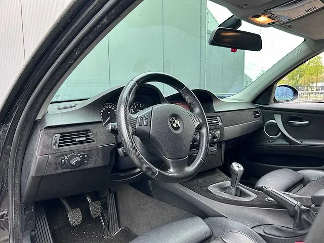 Bmw - 3-serie - 320i business line - 56-tg-vn - 2006 - afbeelding 14 van  15
