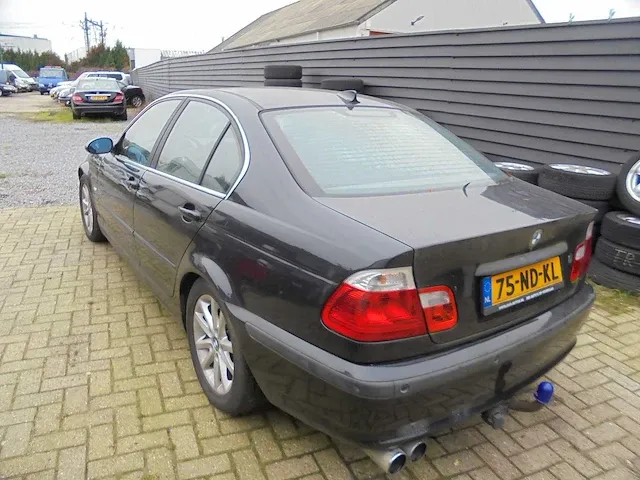 Bmw - 3-serie - 328i executive -75-nd-kl - afbeelding 6 van  11